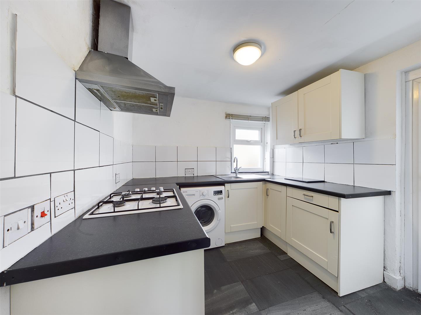 39 Stirling Road, Lancaster, LA1 3DF